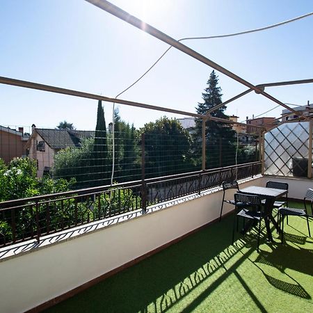 Appartement Attico Appia Antica Ciampino Aeroporto à Santa Maria delle Mole Extérieur photo